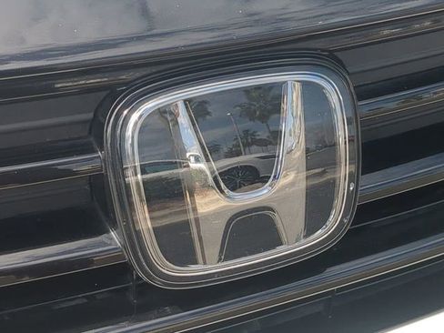 Used 2024 Honda Odyssey Sport image 13