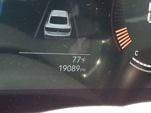 Used 2025 Hyundai Sonata SEL FWD image 18