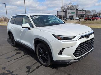 Used 2024 Toyota Grand Highlander Limited video 1