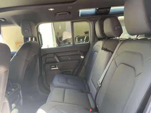 Used 2025 Land Rover Defender 110 S AWD/4WD image 12