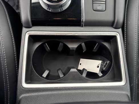 Used 2024 Mitsubishi Outlander SE AWD/4WD image 59