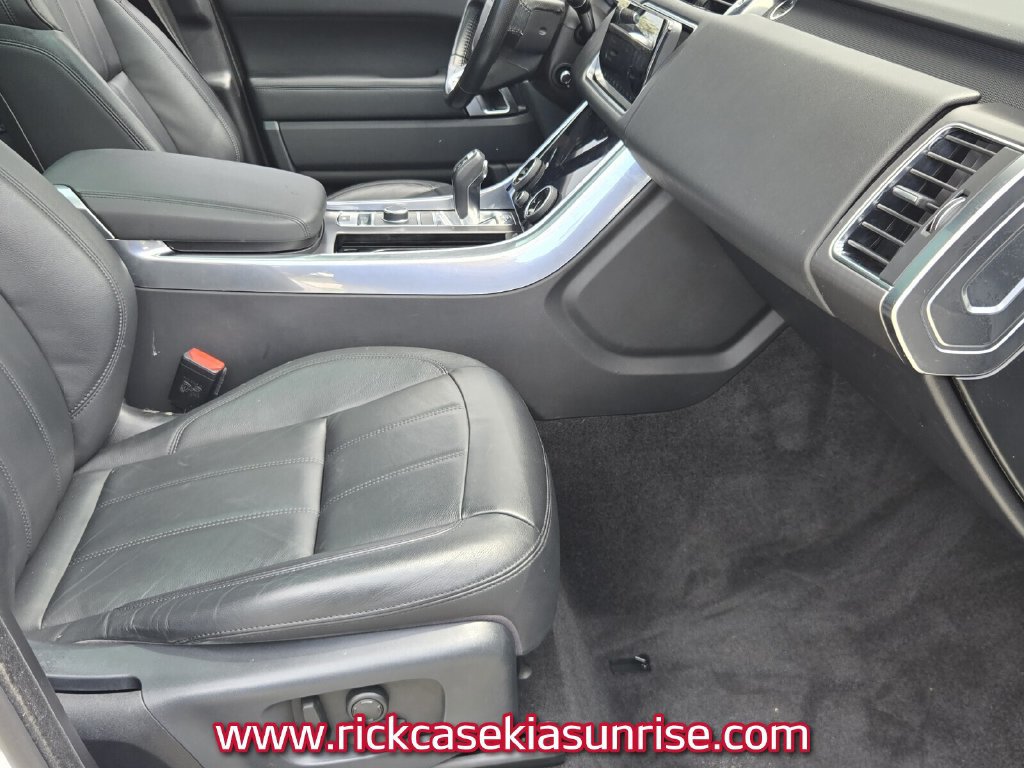 Used 2021 Land Rover Range Rover Sport SE AWD/4WD image 18