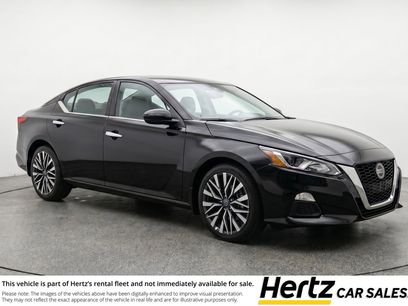 Used 2025 Nissan Altima 2.5 SV