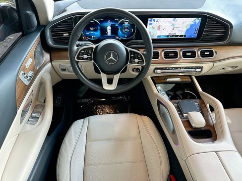 Used 2022 Mercedes-Benz GLE 350 image 24