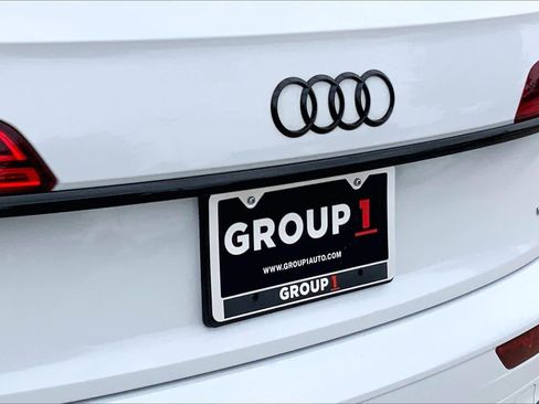 Used 2025 Audi Q5 2.0T Premium Plus w/ Premium Plus Package AWD/4WD image 30
