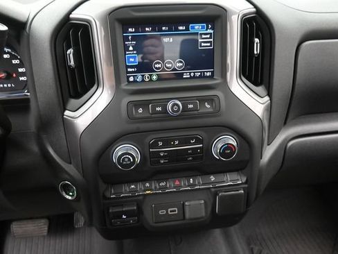 Used 2023 Chevrolet Silverado 1500 Custom Trail Boss AWD/4WD image 19