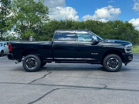 Used 2025 RAM 2500 Laramie AWD/4WD image 60