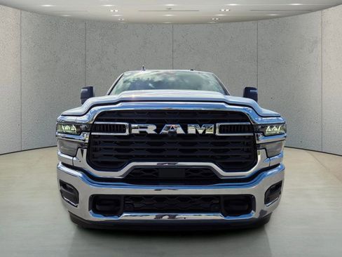 New 2026 RAM 2500 Tradesman AWD/4WD image 2