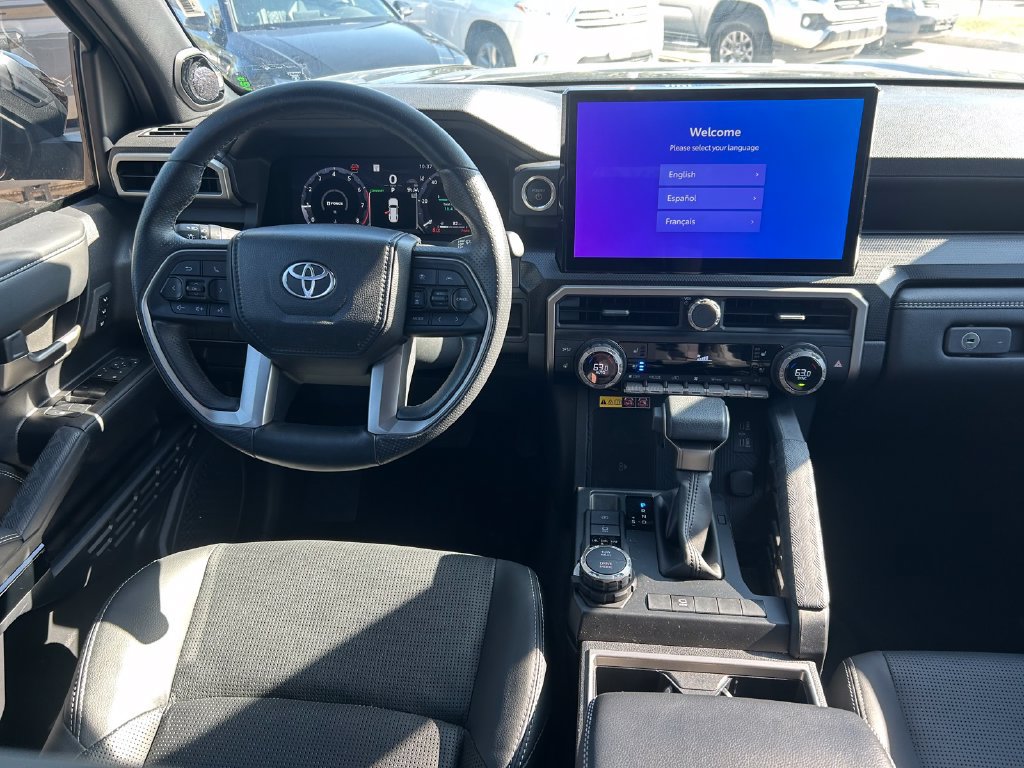 Certified 2025 Toyota 4Runner Limited AWD/4WD image 18