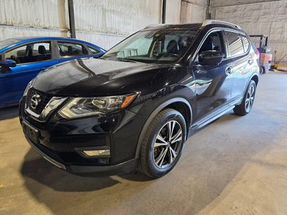 Used 2017 Nissan Rogue SL