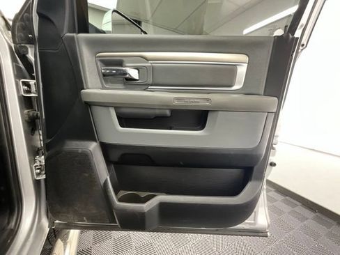 Used 2016 RAM 2500 SLT AWD/4WD image 13