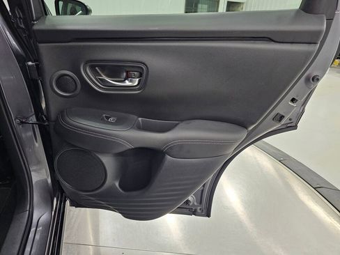 Used 2024 Honda HR-V EX-L image 35