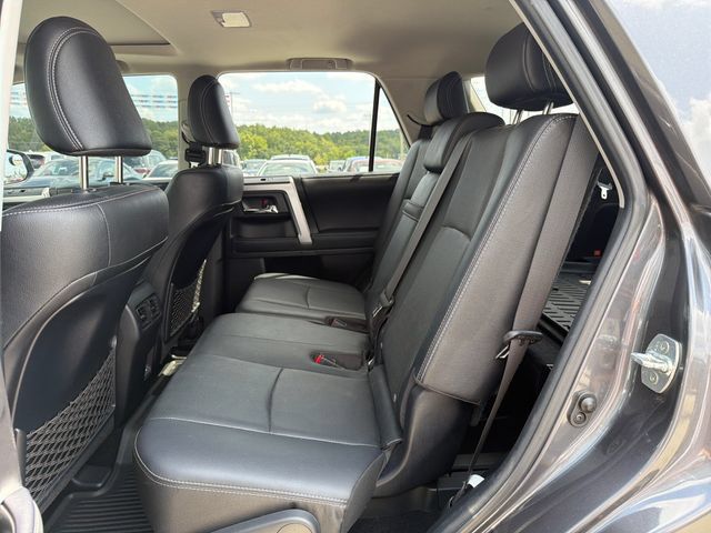 Used 2023 Toyota 4Runner Limited AWD/4WD image 37