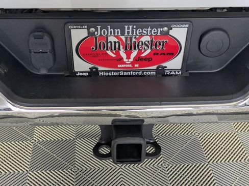 Used 2022 Chevrolet Silverado 3500 LTZ w/ LTZ Convenience Package image 28