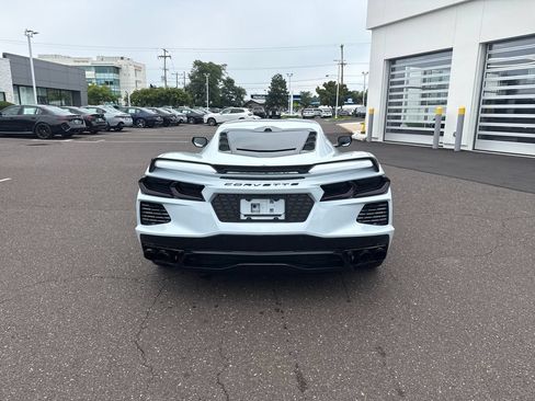 Used 2024 Chevrolet Corvette Stingray Preferred Cpe w/ Z51 Performance Package RWD image 4