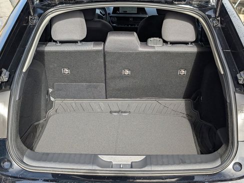 Used 2024 Toyota Prius LE image 9