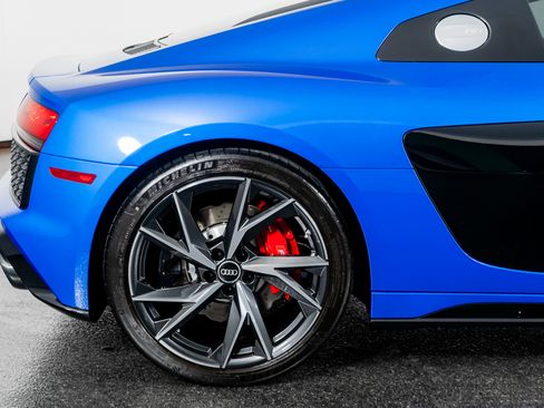 Used 2022 Audi R8 V10 performance image 8