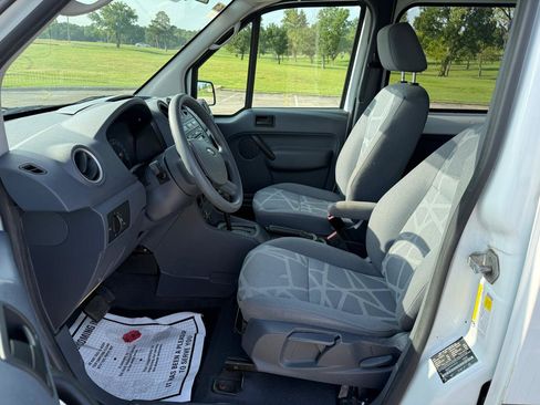 Used 2011 Ford Transit Connect XLT FWD image 9