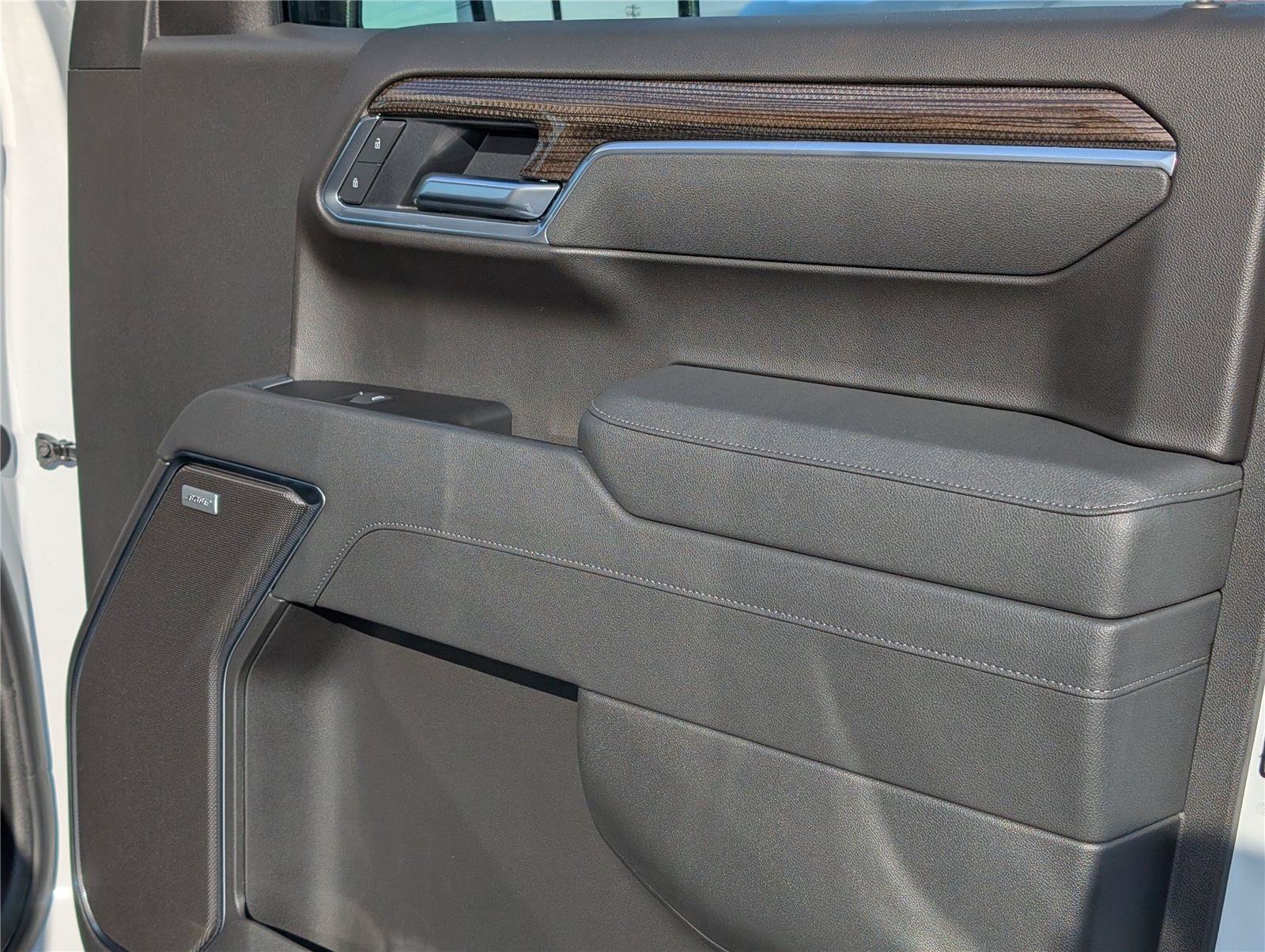 New 2026 Chevrolet Silverado 1500 RST AWD/4WD image 44