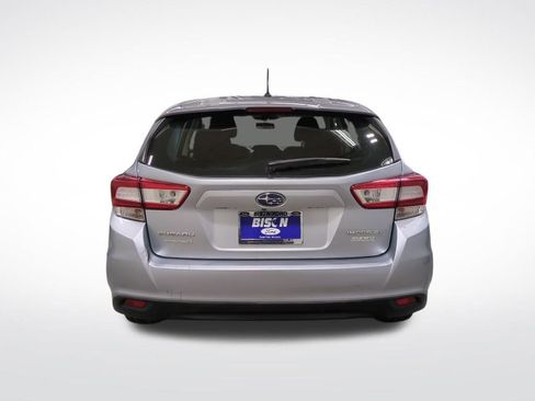Used 2017 Subaru Impreza 2.0i image 4