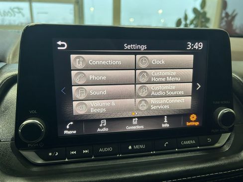 Used 2021 Nissan Rogue SL image 28