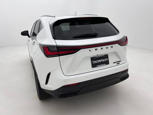 Used 2025 Lexus NX 450h+ AWD w/ Accessory Package (2T) image 8