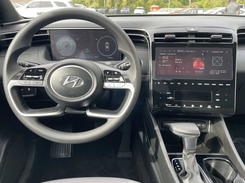 Used 2024 Hyundai Santa Cruz SEL w/ Activity Package image 9