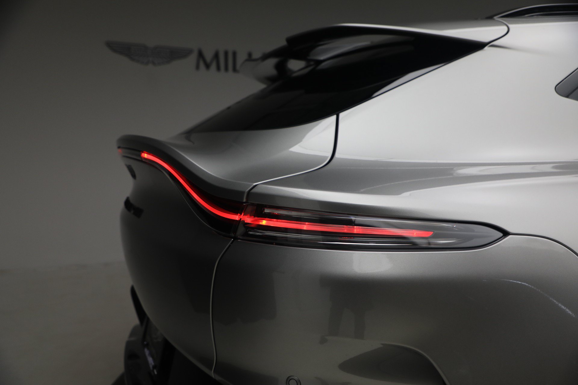 Used 2026 Aston Martin DBX 707 AWD/4WD image 45