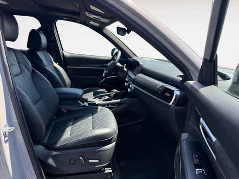 Used 2023 Kia Telluride SX Prestige X-Line AWD/4WD image 19