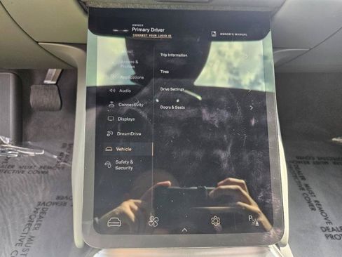 Used 2024 Lucid Air Pure RWD image 54