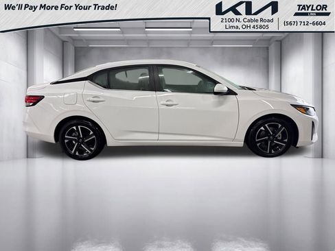 Used 2024 Nissan Sentra SV image 4