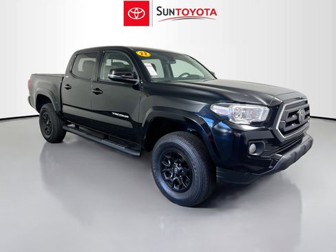 Used 2022 Toyota Tacoma SR5 image 1