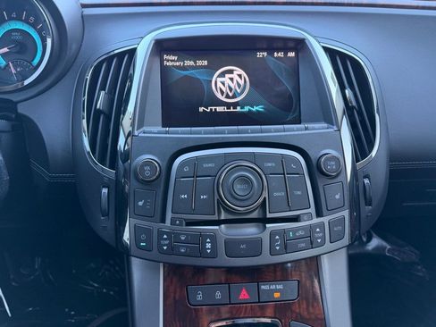 Used 2013 Buick LaCrosse Leather w/ Entertainment Package image 16