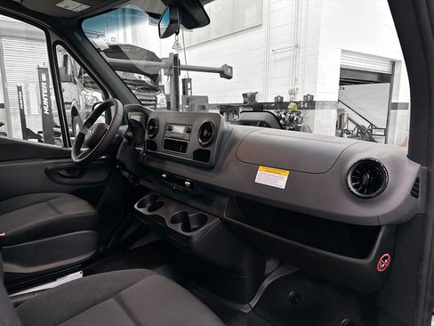 New 2026 Mercedes-Benz Sprinter 2500 image 26