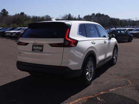 Used 2023 Honda CR-V EX image 5