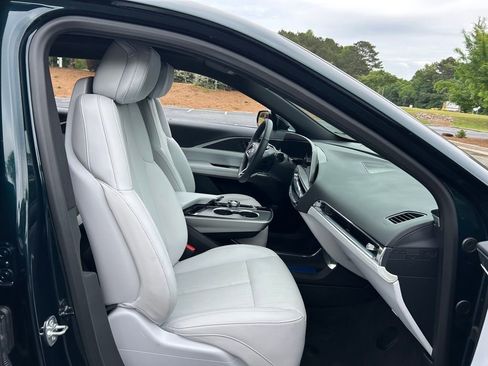 Used 2025 Cadillac Lyriq Luxury RWD image 50