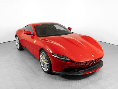 Certified 2021 Ferrari Roma image 22