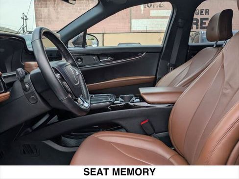 Certified 2023 Lincoln Nautilus Reserve FWD image 21