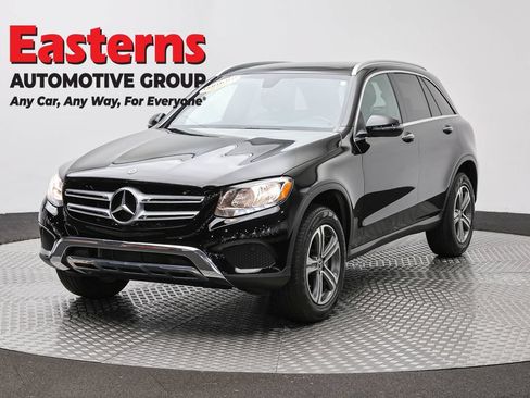 Used 2018 Mercedes-Benz GLC 300 4MATIC image 1