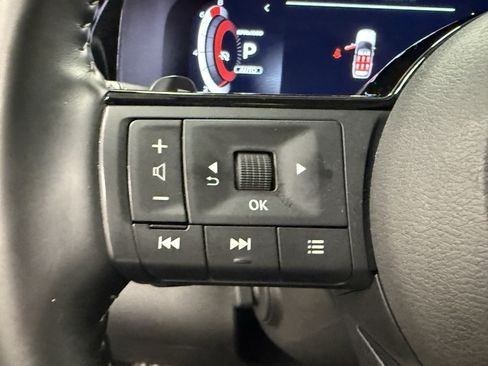 Used 2025 Nissan Pathfinder Platinum w/ Cargo Package AWD/4WD image 20