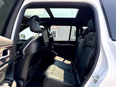 Certified 2024 Jeep Grand Cherokee Overland w/ Advanced Protech Group III image 19