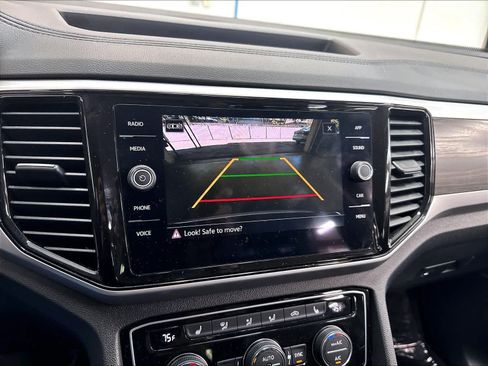Used 2023 Volkswagen Atlas SE FWD image 17