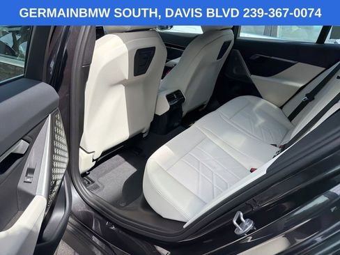 Used 2024 BMW 530i w/ Premium Package image 21