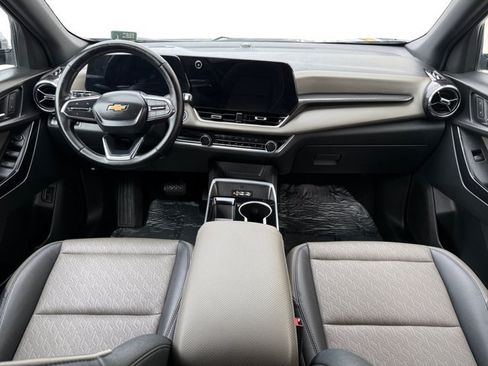 Used 2025 Chevrolet Equinox LT w/ Convenience Package II AWD/4WD image 13