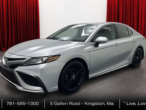 Used 2023 Toyota Camry XSE w/ Navigation Package image 1