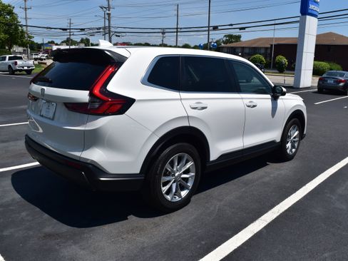 Certified 2024 Honda CR-V EX-L image 3