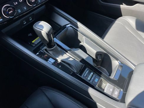 Used 2025 Honda Accord Sport image 19