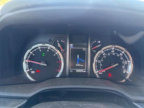 Used 2024 Toyota 4Runner TRD Off-Road Premium w/ Off Road Premium Plus Package image 14