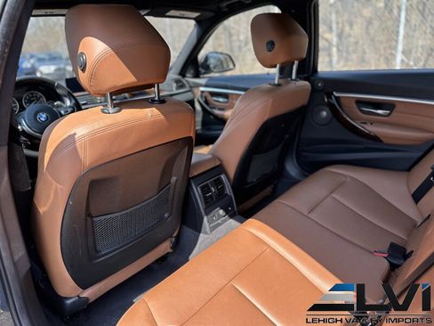 Used 2017 BMW 340i xDrive Sedan image 16