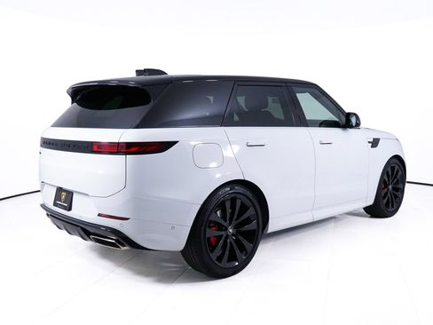 Used 2025 Land Rover Range Rover Sport Dynamic SE AWD/4WD image 7